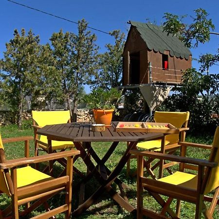 Diamant'S Place With Treehouse Garden Kunupidianá Kültér fotó
