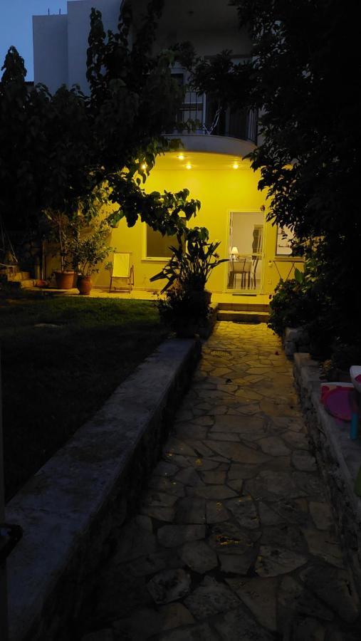 Diamant'S Place With Treehouse Garden Kunupidianá Kültér fotó